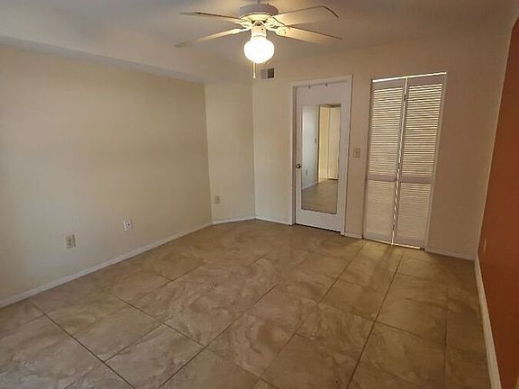4th image of 4015 Angel Oak Ct APT 103