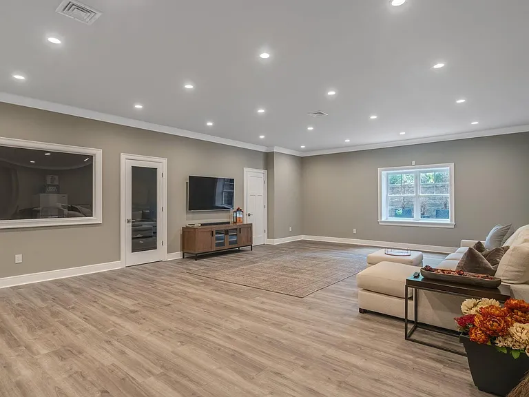 4 Brookview Ct — Photo 28