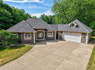 3406 E Vienna Rd, Clio, MI 48420