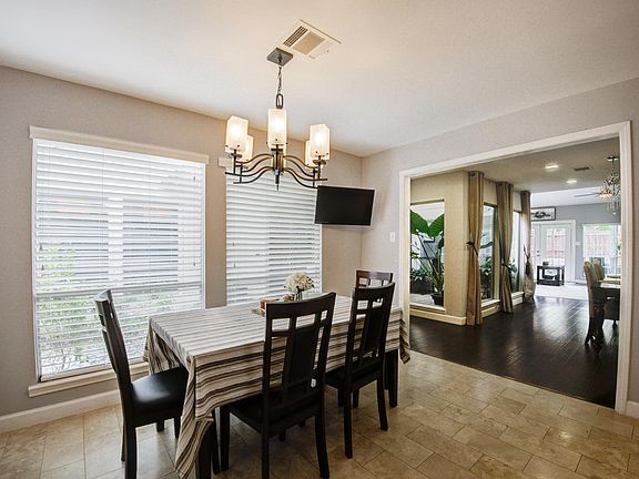 5th image of 11511 Ella Lee Ln