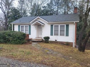 1338 Park Hill Dr, Gainesville, GA 30501