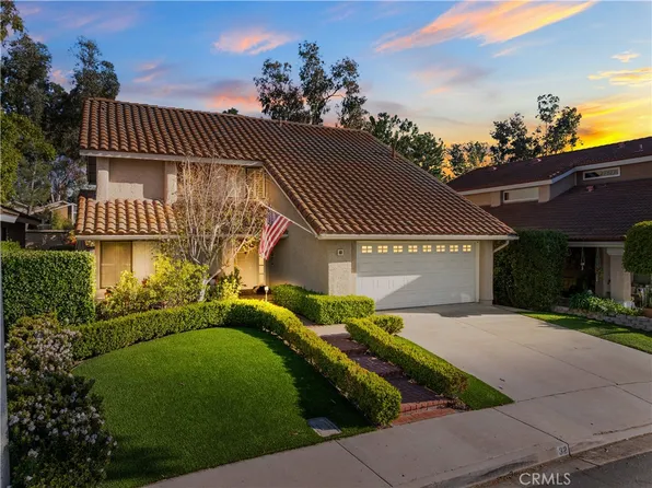 32 Christamon E, Irvine, CA 92620
