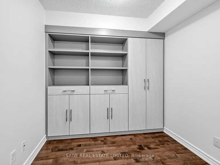 308 Palmerston Ave #315 — Photo 6