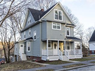 34 Circuit Ave E, Worcester, MA 01603
