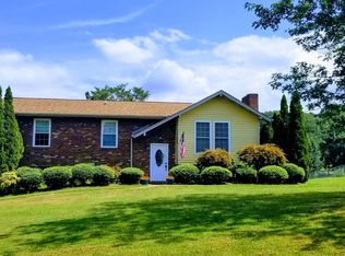726 Hi View Ln, Maryville, TN 37801