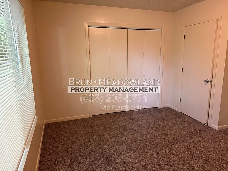 10417 Victoria Dr #C — Photo 26