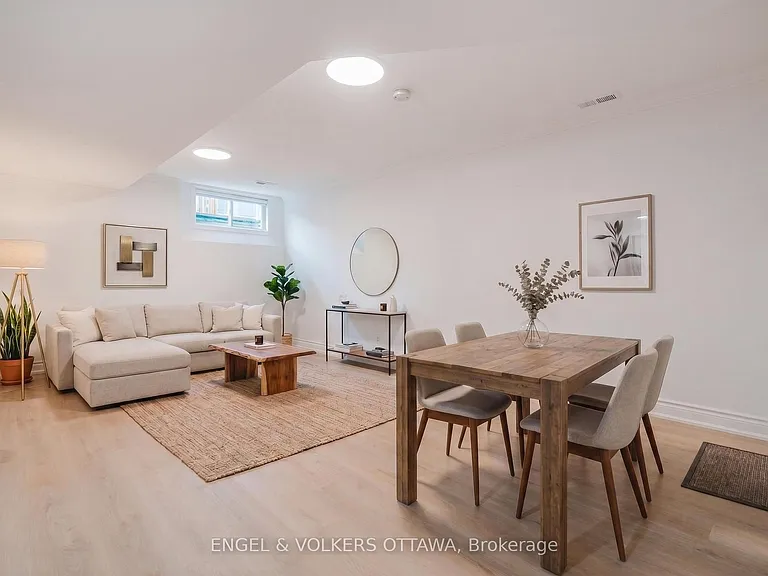1649 Rosebella Ave #B — Photo 10