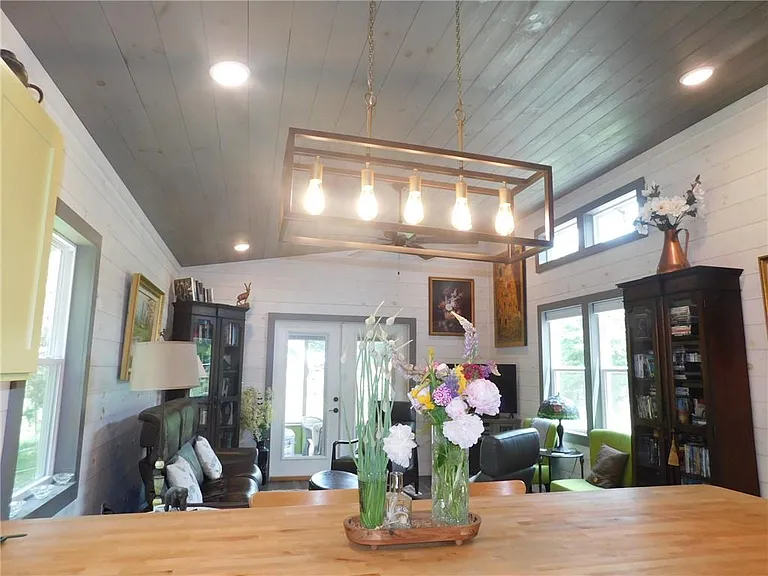 19 Pierces Pond Rd — Photo 8