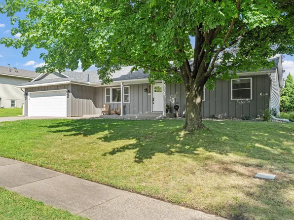 4928 142nd Path W, Apple Valley, MN 55124