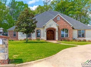 2406 Shadow Crk, Longview, TX 75605
