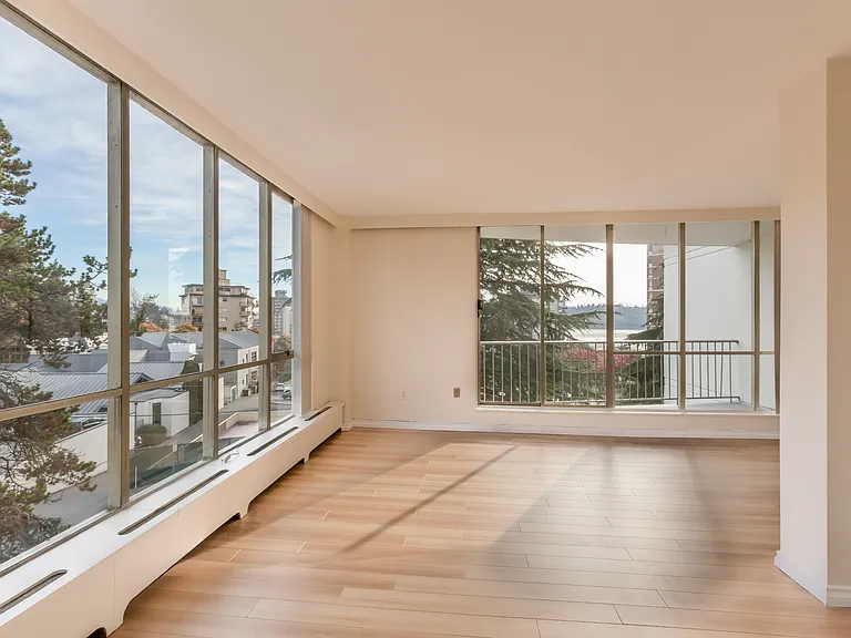 2025 Bellevue Ave — Photo 16