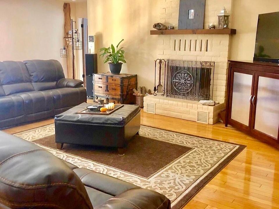 1st image of 64 Manzanita Dr