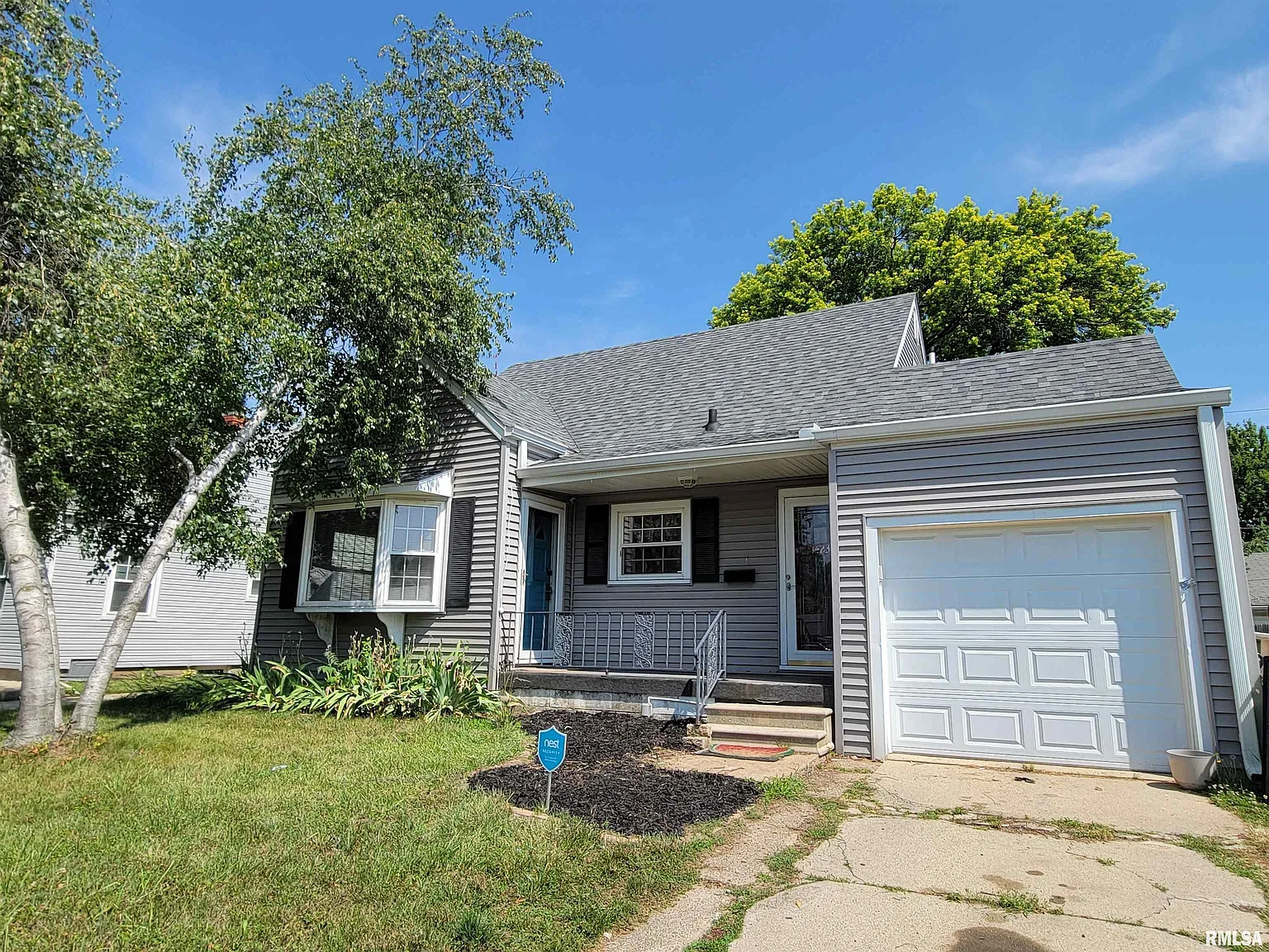 1423 W Circle Rd photo 1