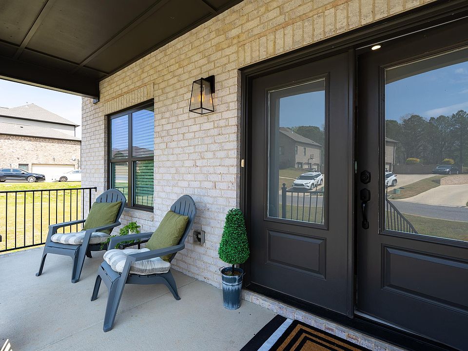 5687 Victoria Dr, Hueytown, AL 35023 | Zillow