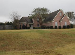 3334 Marcia Louise Dr, Southaven, MS 38672