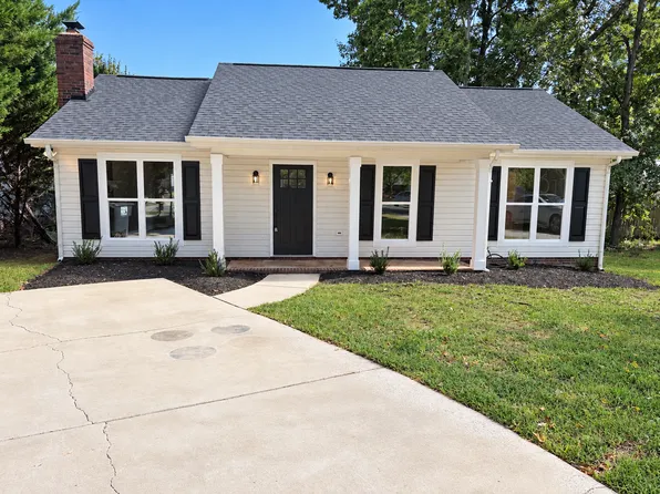 4000 Beaverbrook Dr, Indian Trail, NC 28079
