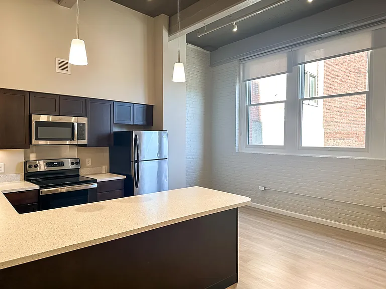 Chatham Lofts — Photo 34