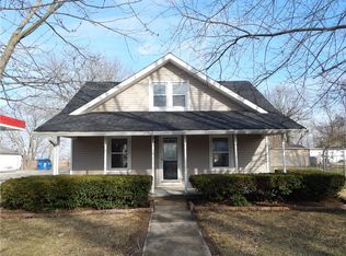 329 N Main St, Fillmore, IN 46128