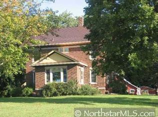 22384 85th St, Stewart, MN 55385