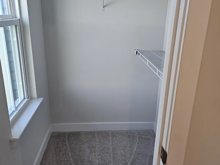 9274 Tanfield Dr — Photo 7