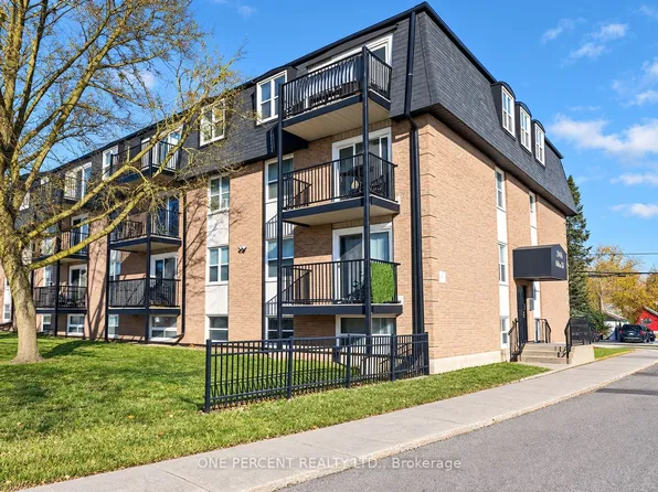 25 College St E #206, Belleville, ON K8P 2E3