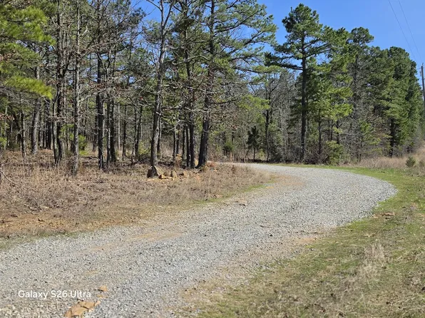 863 SW 184th Rd, Wilburton, OK 74578