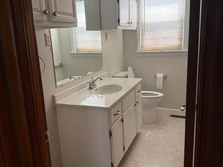 229 W Fillmore St #1 — Photo 17