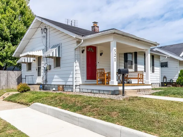 521 Stadium Dr, Fort Wayne, IN 46805