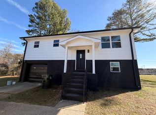 103 Edinburgh Dr, Athens, AL 35611