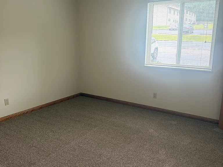11-2 Woodland Oaks Dr — Photo 5