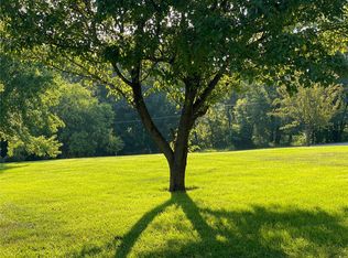 1 San Remo Dr, Hannibal, MO 63401