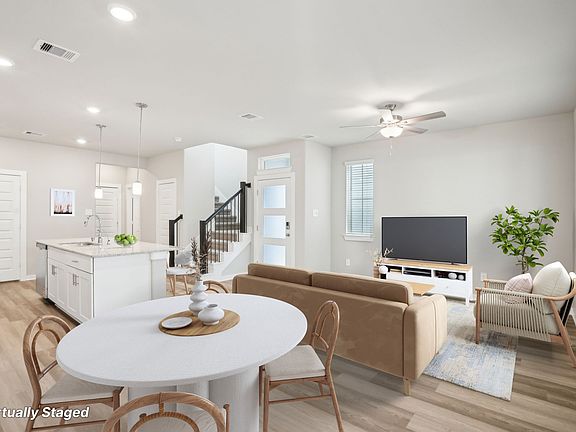 The Harlow floorplan in Kemah Crossing of Kemah, TX.
