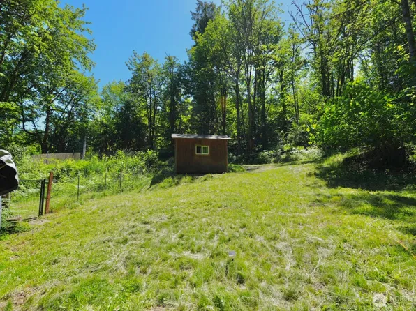 1053 SE Binns Swiger Loop Road, Shelton, WA 98584