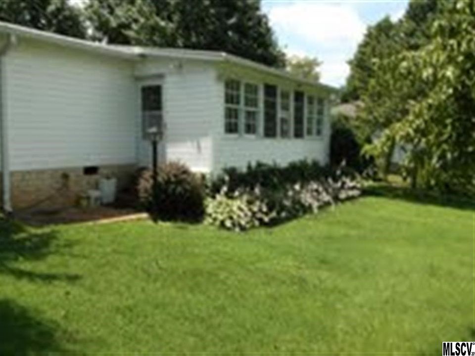 1st image of 4656 Hilltop St
