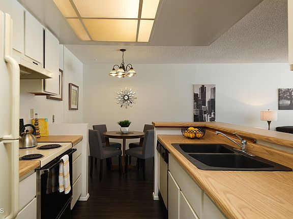 4th image of 1745 Camino Palmero St APT 320