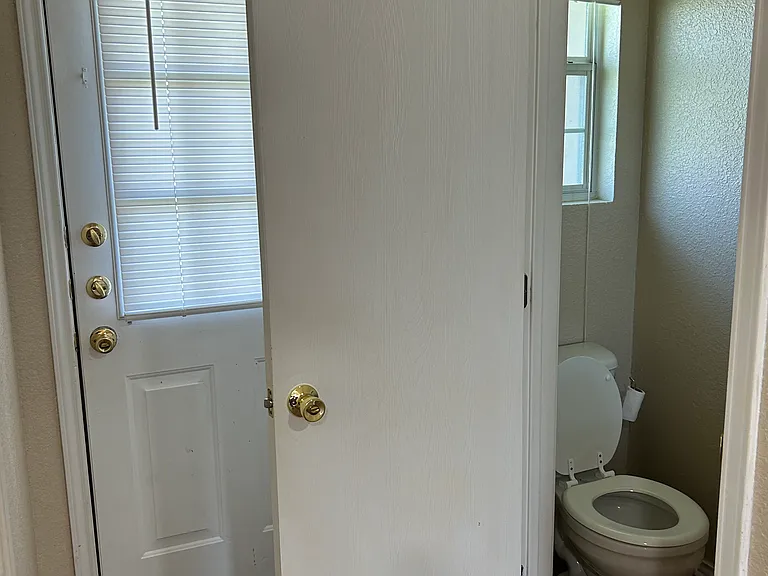4105 Gus Dr #C — Photo 9