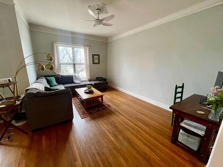 2320 E Belleview Pl — Photo 3