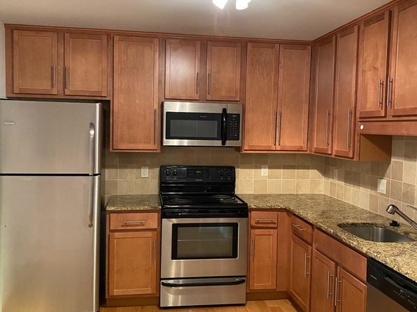 1600AA Washington St #106