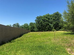 23900 Tri Lakes Rd, Montgomery, TX 77316