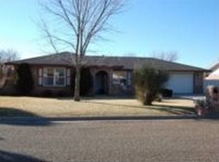 3709 Gene Littler Ln, Clovis, NM 88101