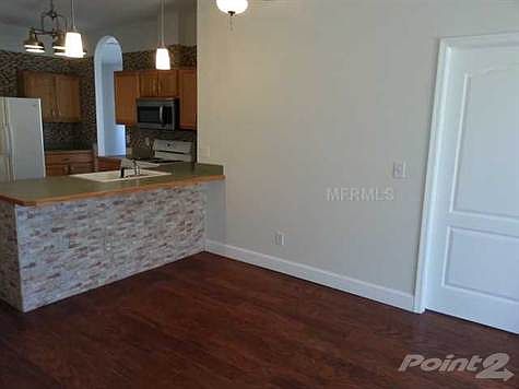 5th image of 18323 Brookpark Dr
