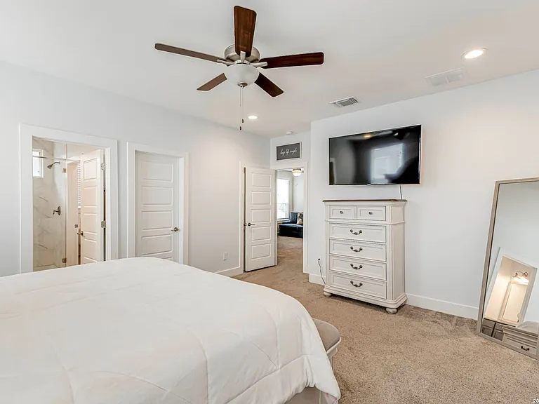 1426 E Sandalwood Ln — Photo 20