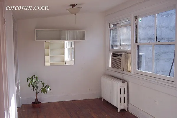 Rented by Corcoran | media 28