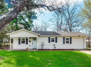 1810 Friar Tuck Dr, Arlington, TX 76013