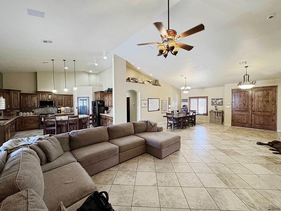 13564 S Lemon Star Dr, Yuma, AZ 85365 | MLS #20261763 | Zillow