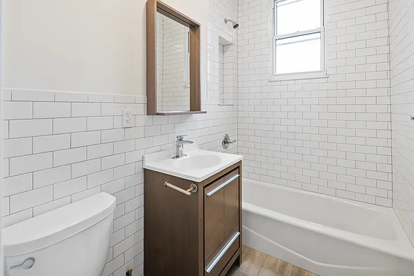 Rented by Block & Lot Real Estate | media 18