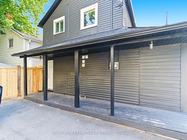 2 Windsor St #2 — Photo 18