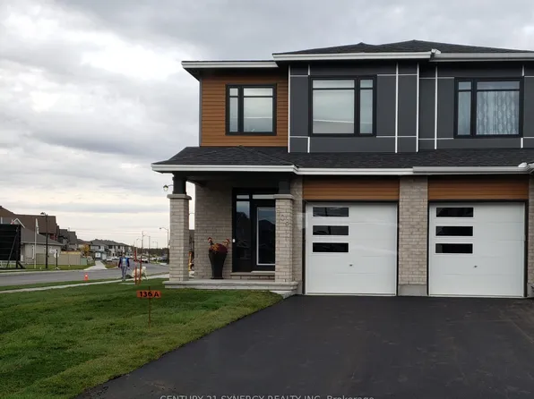 708 SE Taliesin Cres, Ottawa, ON K2S 2K6