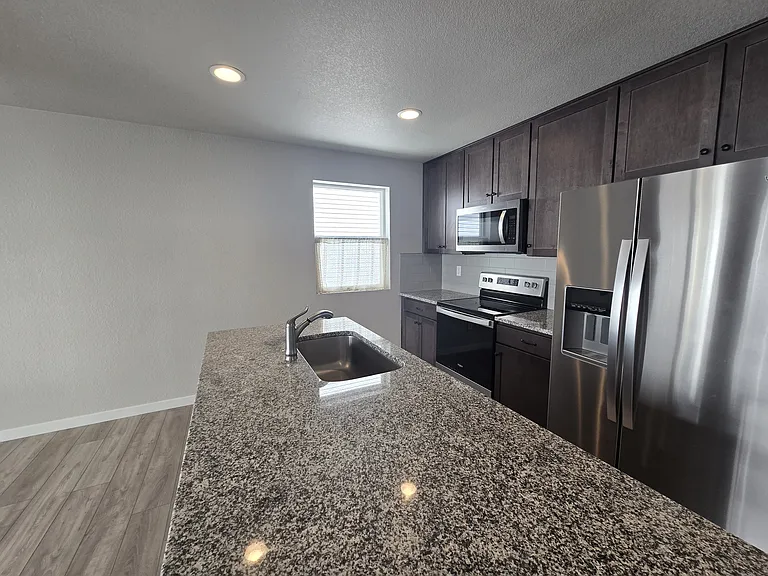 5772 Tramore Ct — Photo 7