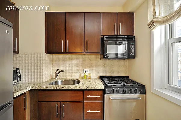 Sold by Corcoran | media 8